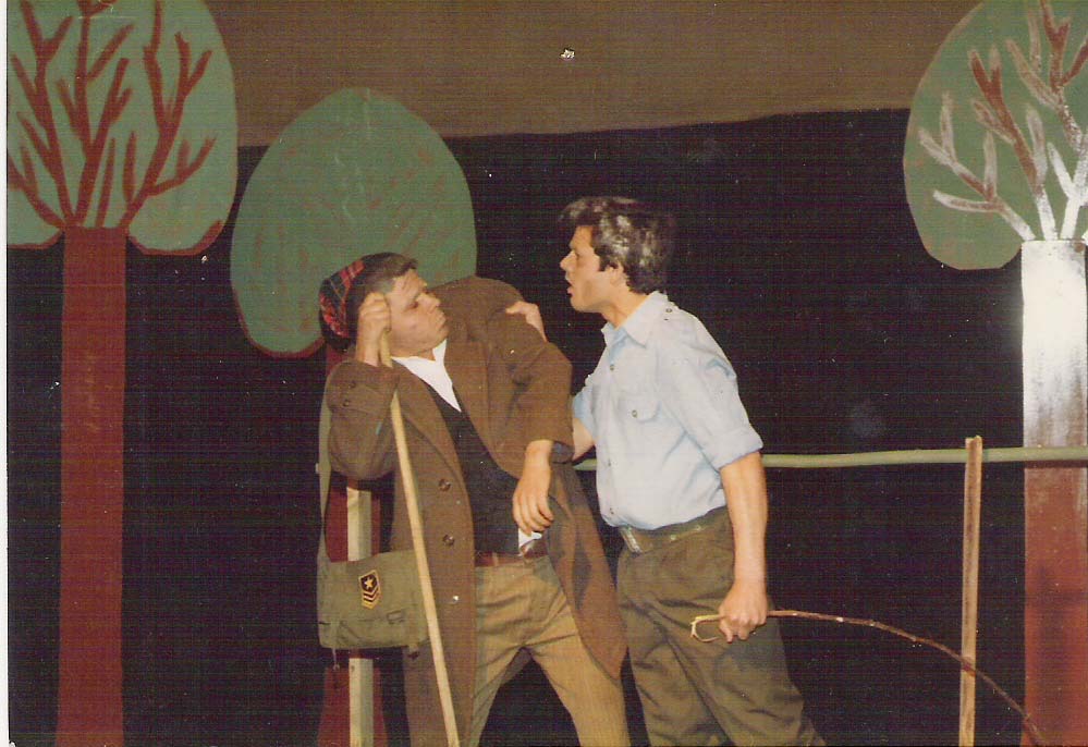 Primeira peça de teatro da ACV